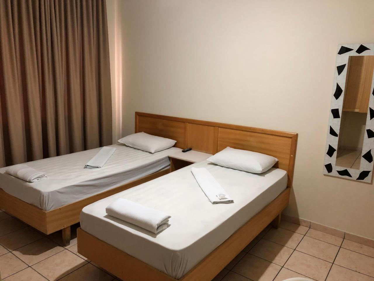 Acalantus Hotel Goiânia Esterno foto