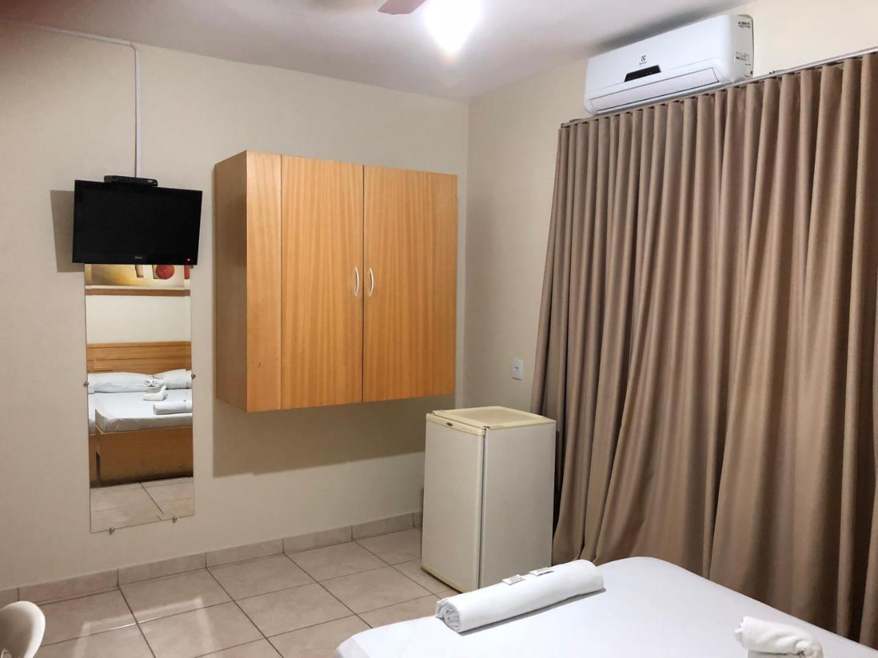 Acalantus Hotel Goiânia Esterno foto