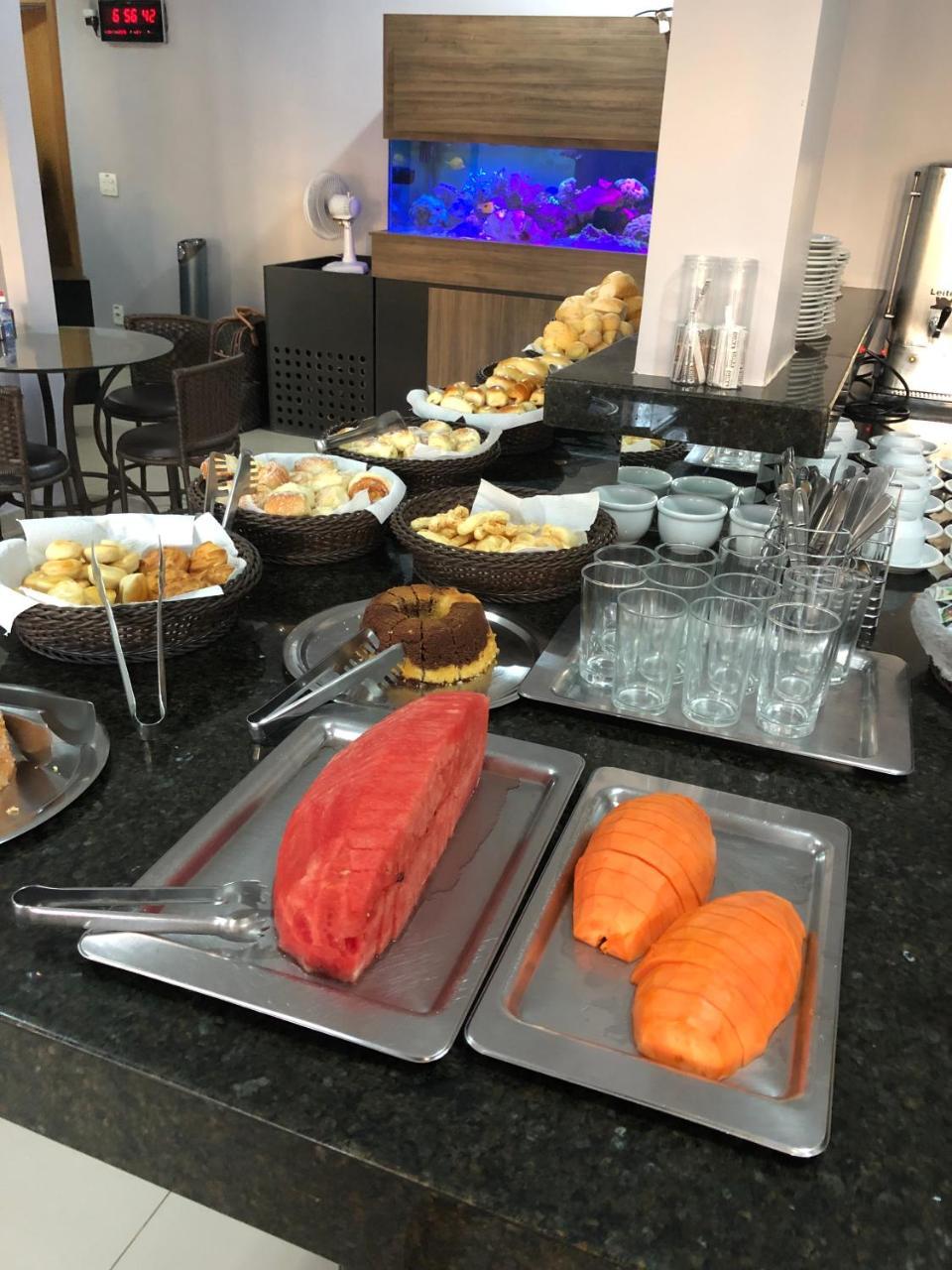 Acalantus Hotel Goiânia Esterno foto